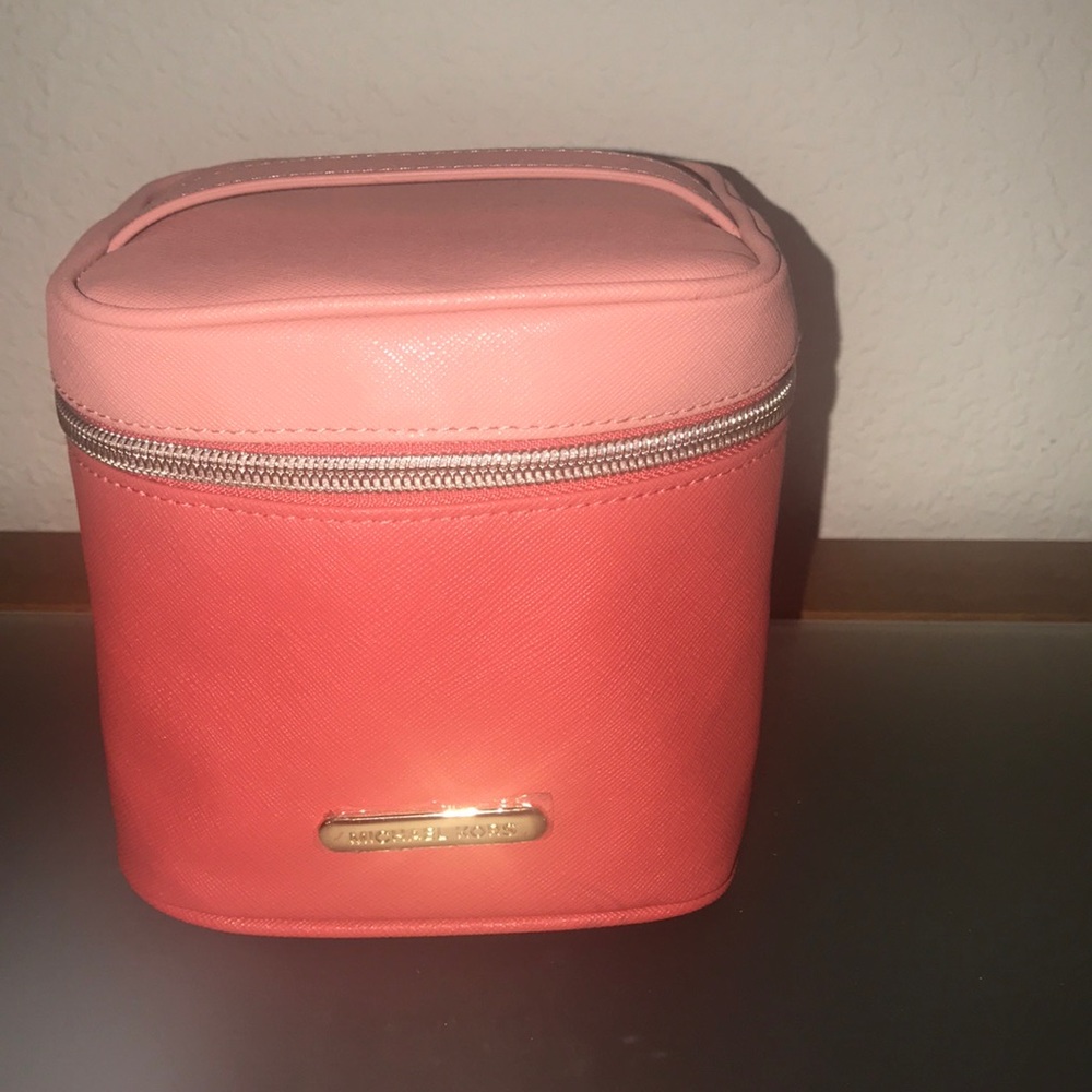 Michael Kors beauty bag